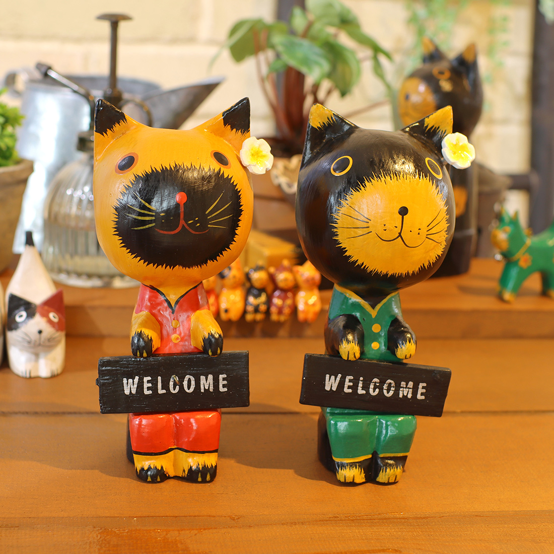 No.13 民族衣装の猫 5種類セット 木彫り猫 アジアン雑貨 バリ猫