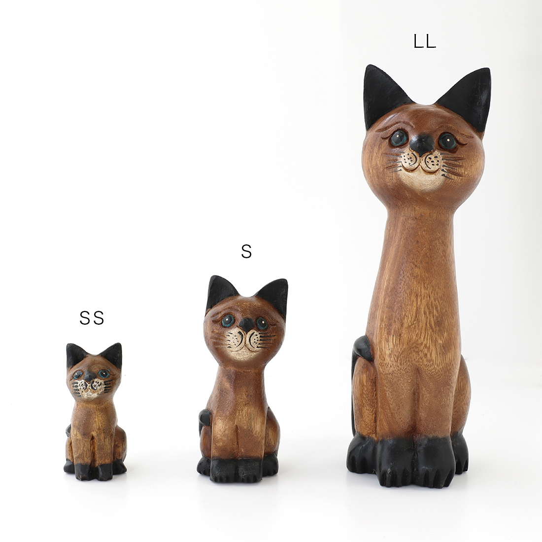 猫（小）2体　（座り）エキゾ　木彫り　置物 木彫 お座りネコ SS | トモ・コーポレーション｜世界の民芸雑貨