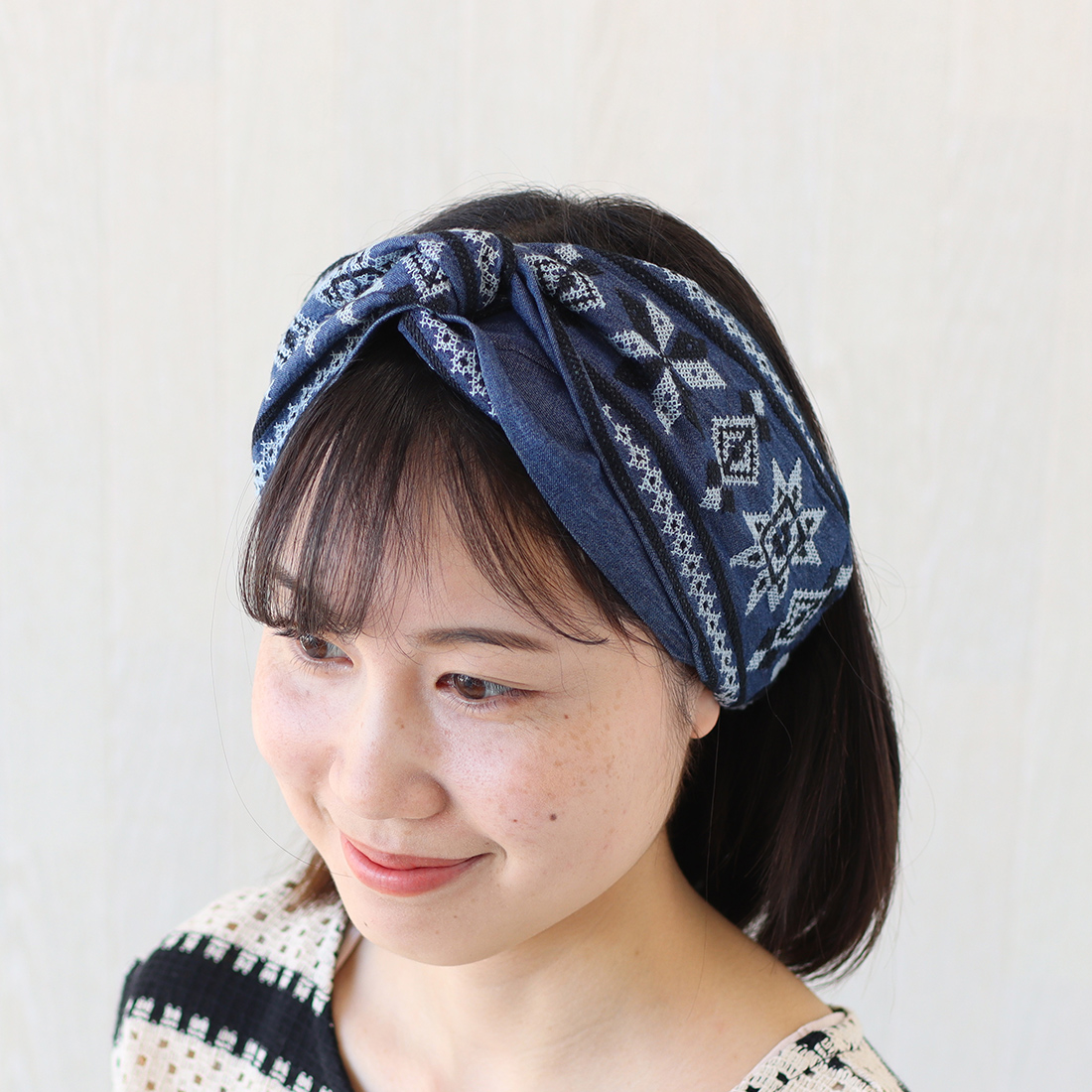 ヘアバンド デニム刺繍