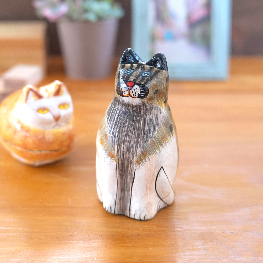 ペーパーマッシュ お座りドットネコ